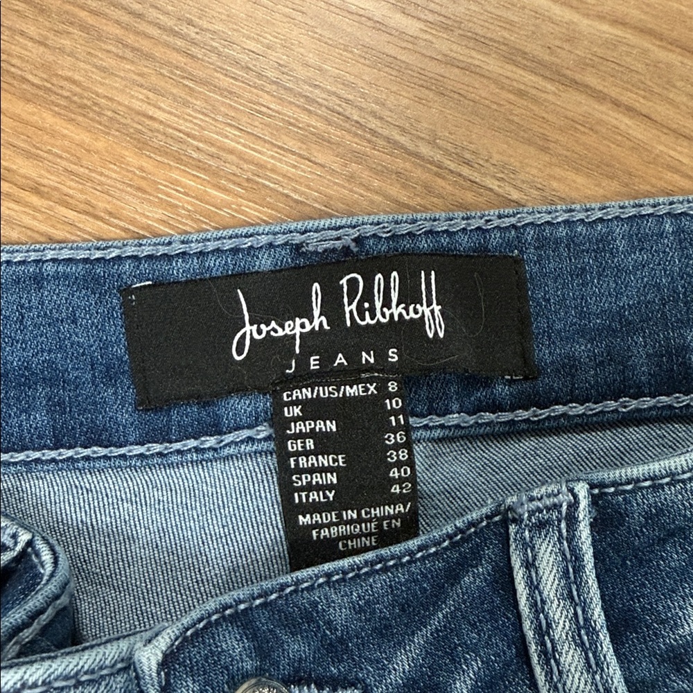 Joseph Ribkoff denim jeans with white hem trim - Picture 2 of 6